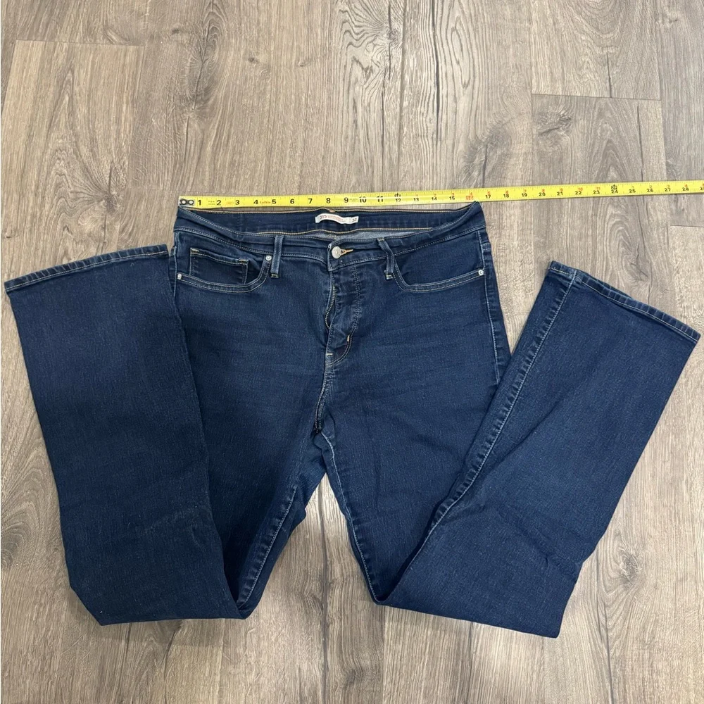 Levi's Shaping Bootcut - Picture 2 of 5